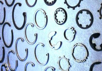 What are retaining rings and where are they used? - Fastener Engineering